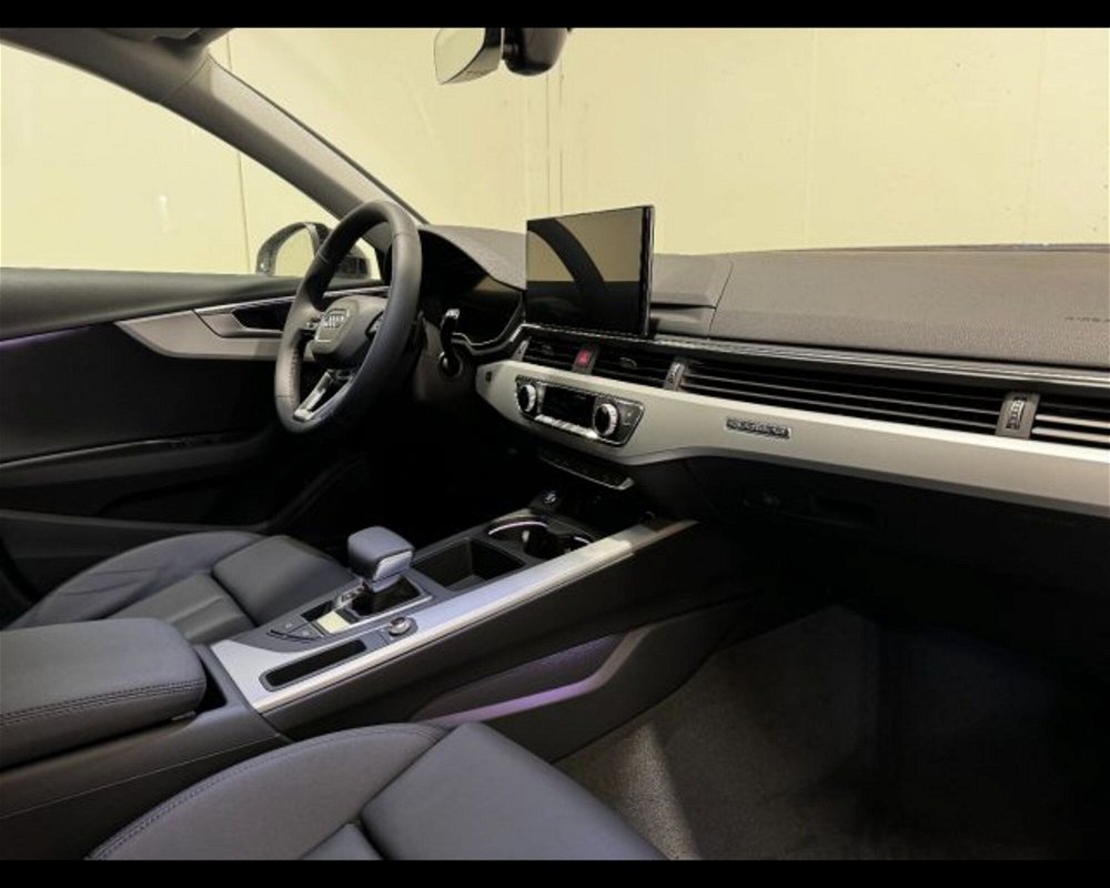 Audi A4 Allroad Allroad 40 2.0 tdi mhev Identity Contrast quattro 204cv s-tronic nuova a Conegliano (4)
