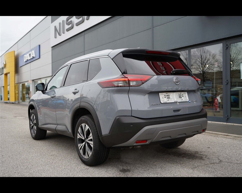Nissan X-Trail 1.5 e-power N-Connecta e-4orce 4wd nuova a Treviso (3)