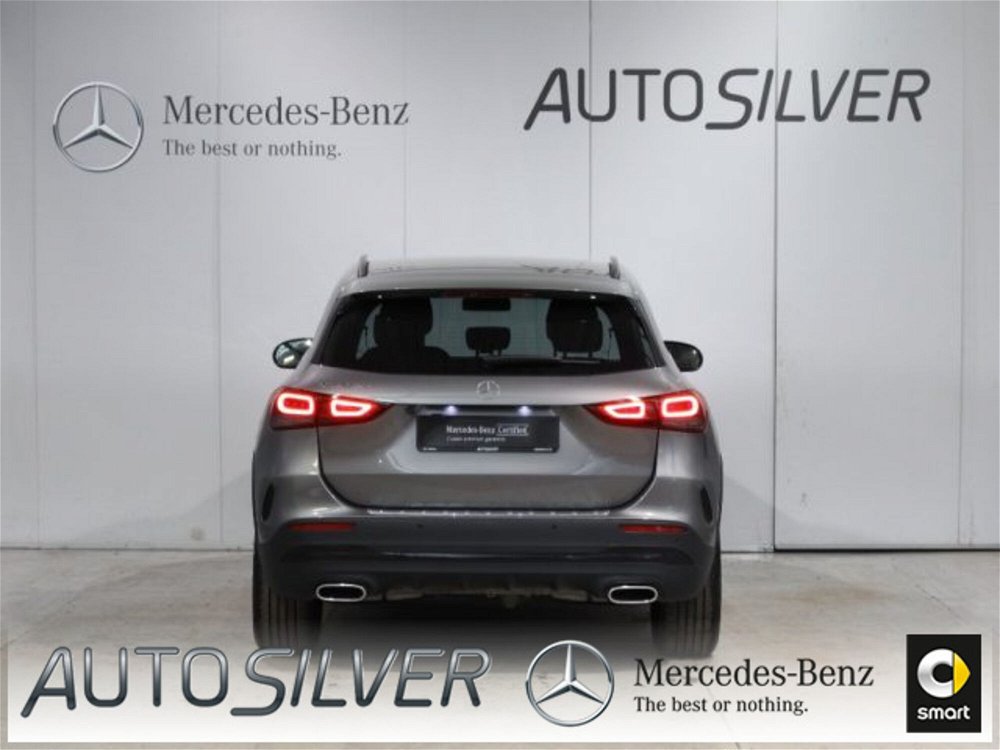 Mercedes-Benz GLA SUV 180 Automatic Premium del 2023 usata a Verona (4)