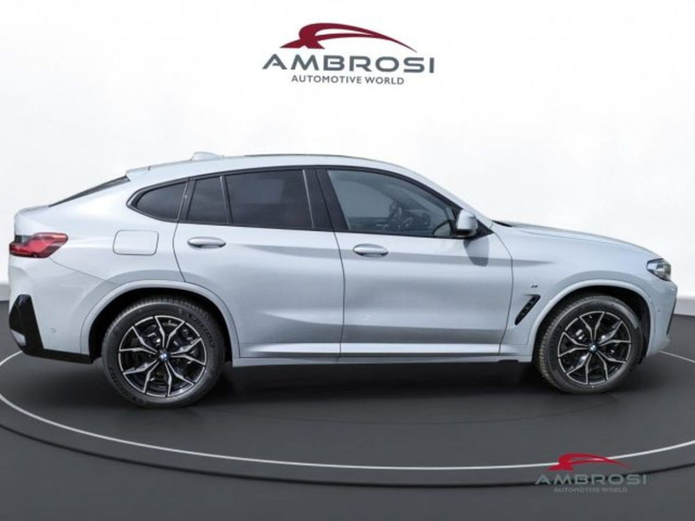 BMW X4 nuova a Perugia (5)