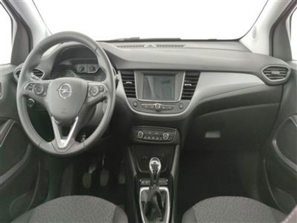 Opel Crossland usata a Bari (14)