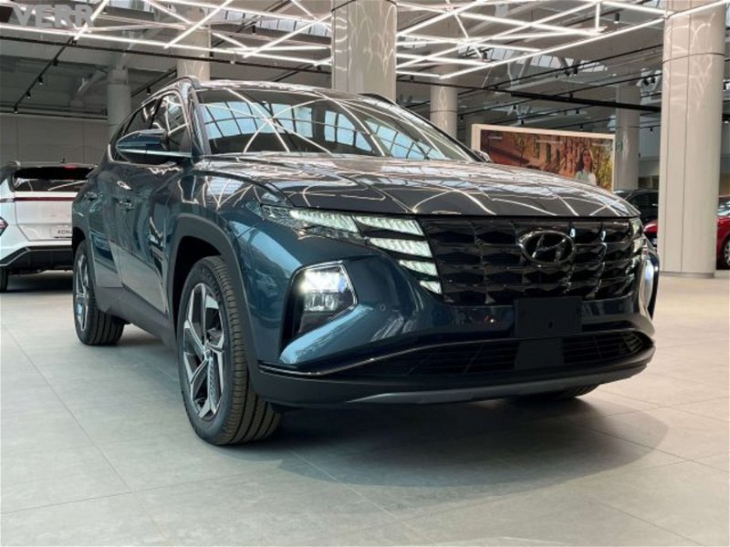 Hyundai Tucson 1.6 phev Xline 4wd auto nuova a Milano