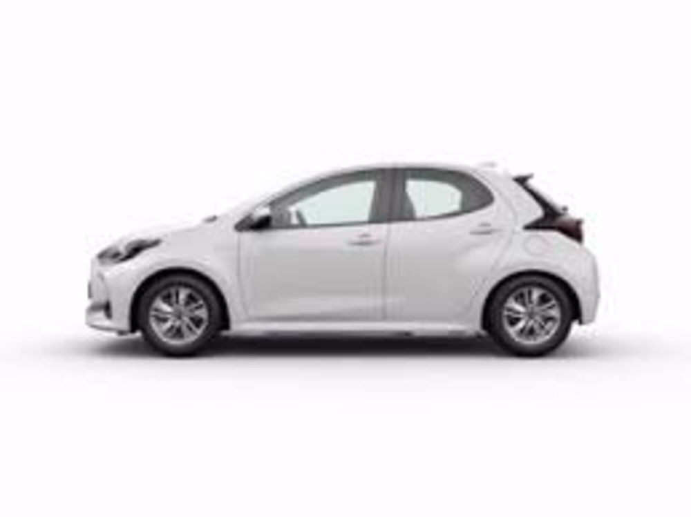 Mazda Mazda2 Hybrid 1.5 VVT e-CVT Full Hybrid Electric Pure nuova a Prato (4)