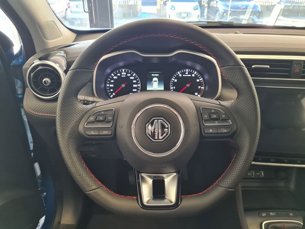 Mg ZS nuova a Milano (12)