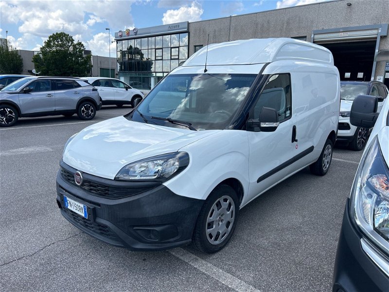 Fiat Doblò Furgone 1.6 MJT 105CV PL-TA Cargo Maxi XL Lamierato  del 2018 usata a Verdello