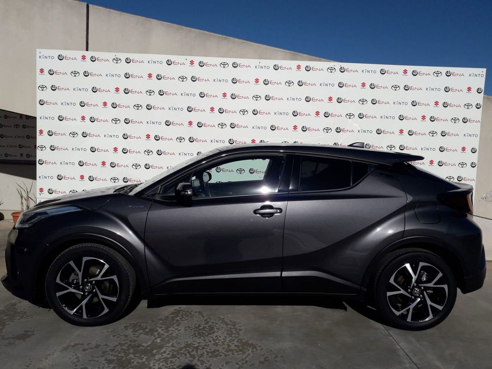 Toyota Toyota C-HR usata a Cagliari (7)