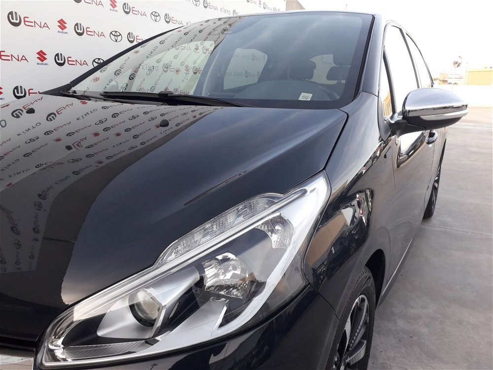Peugeot 208 82 Stop&Start 5 porte Signature  del 2019 usata a Cagliari (4)