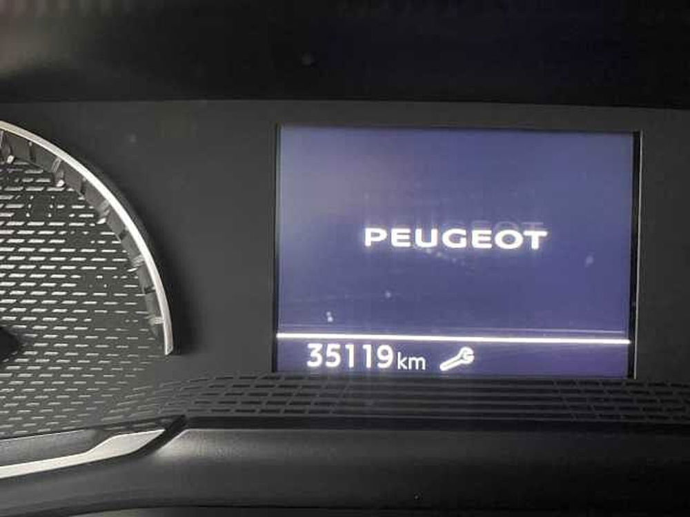 Peugeot 2008 usata a Pesaro-Urbino (9)