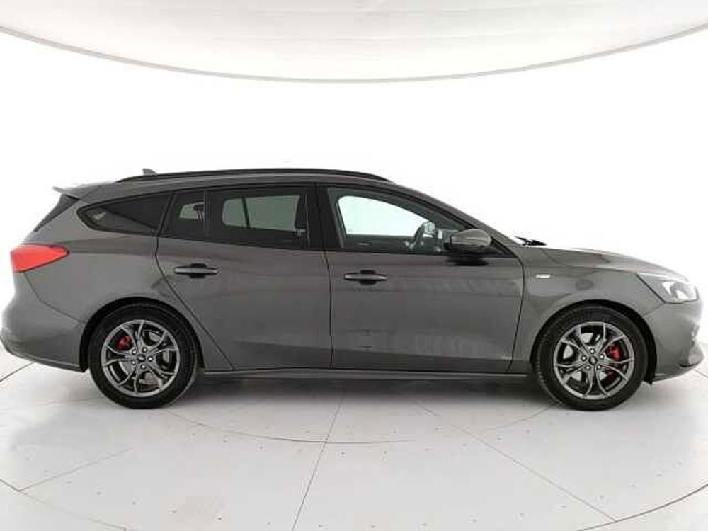 Ford Focus Station Wagon usata a Roma (4)