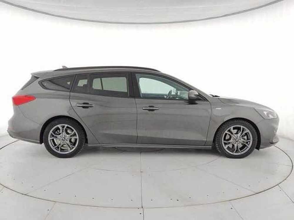 Ford Focus Station Wagon usata a Torino (7)