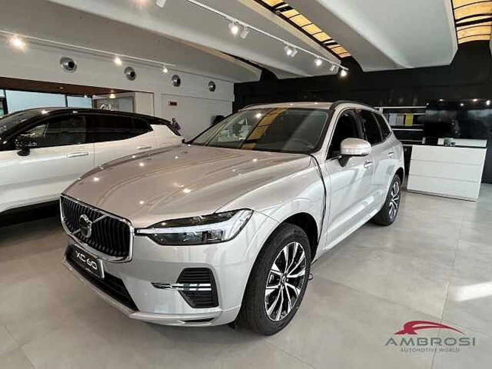 Volvo XC60 nuova a Viterbo