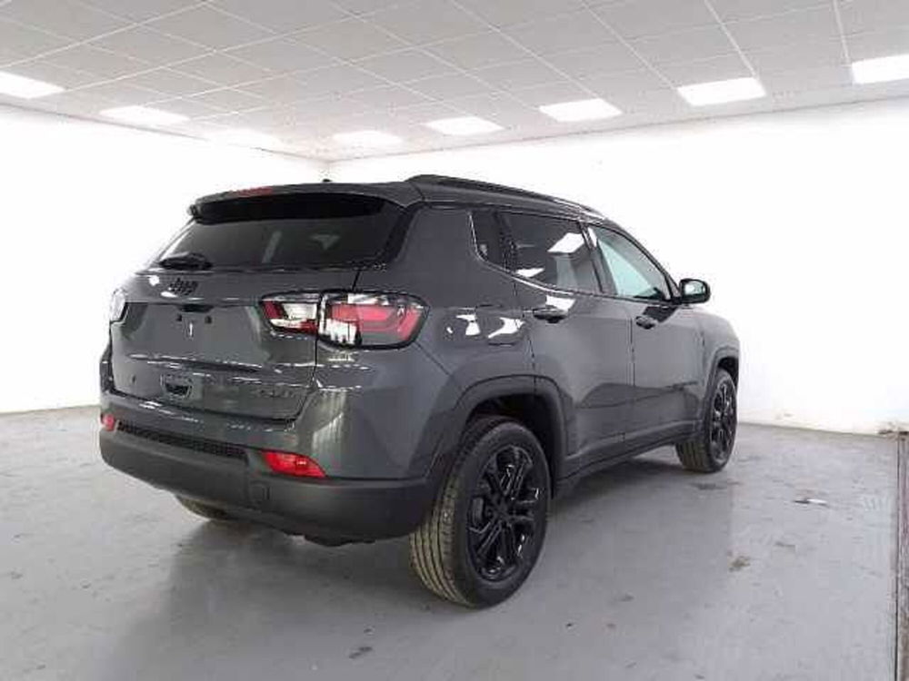 Jeep Compass nuova a Cuneo (8)