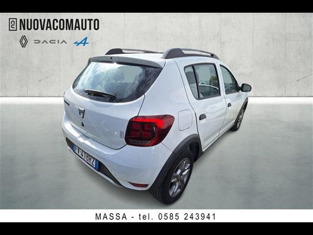 Dacia Sandero Stepway 1.5 Blue dCi 95 CV Comfort  del 2019 usata a Sesto Fiorentino (4)