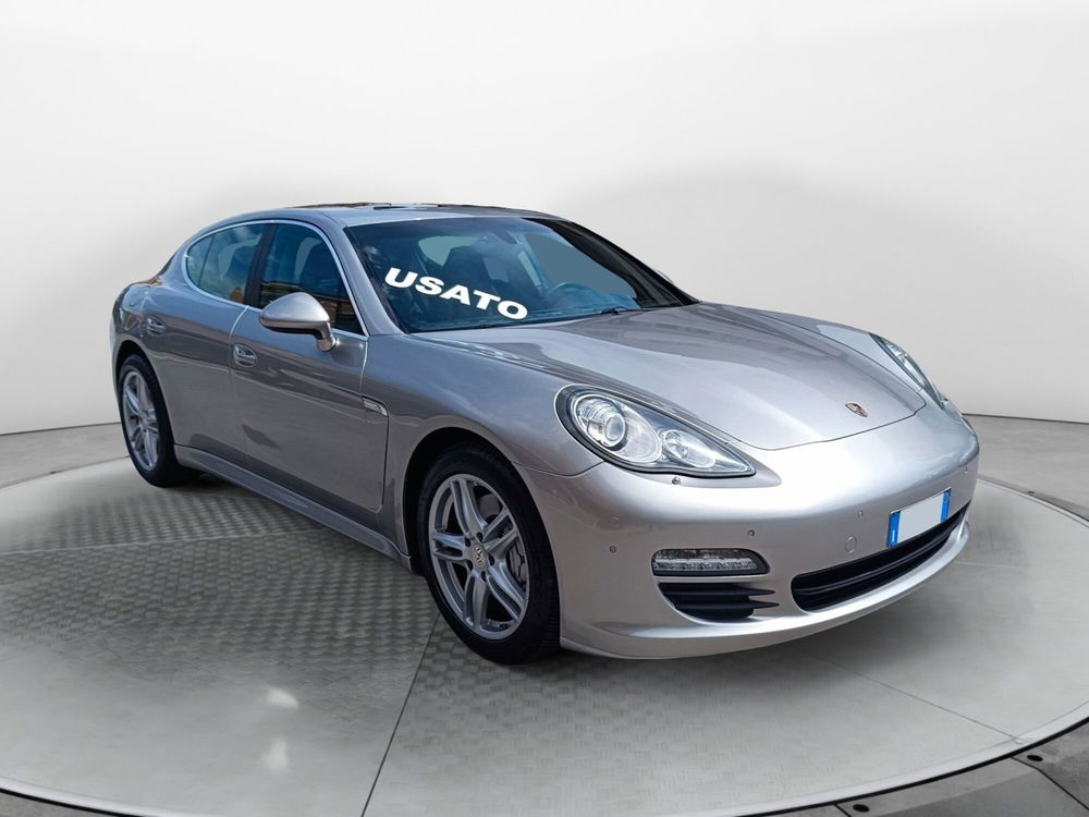 Porsche Panamera usata a Frosinone (8)