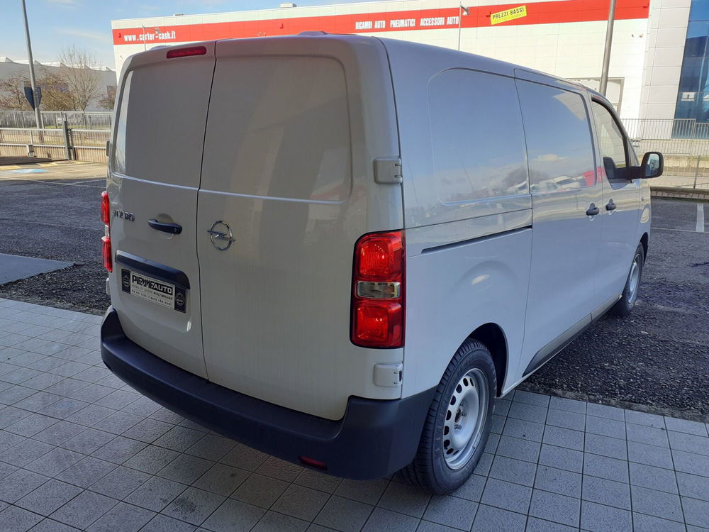 Opel Vivaro Furgone nuova a Piacenza (7)