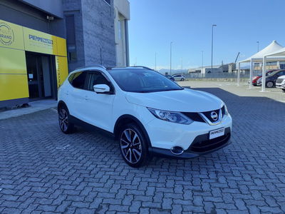 Nissan Qashqai 1.6 dCi 2WD Tekna  del 2016 usata a Fidenza