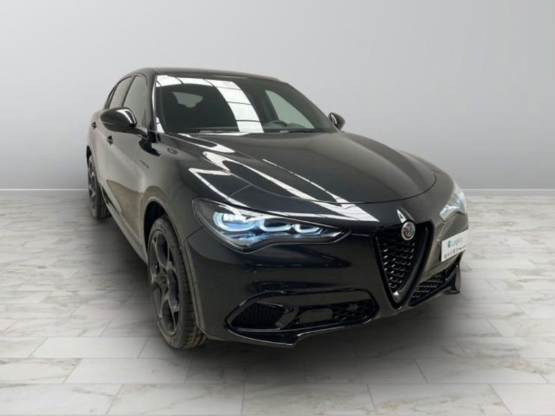 Alfa Romeo Stelvio 2.2 t Sprint Q4 210cv auto nuova a Biella