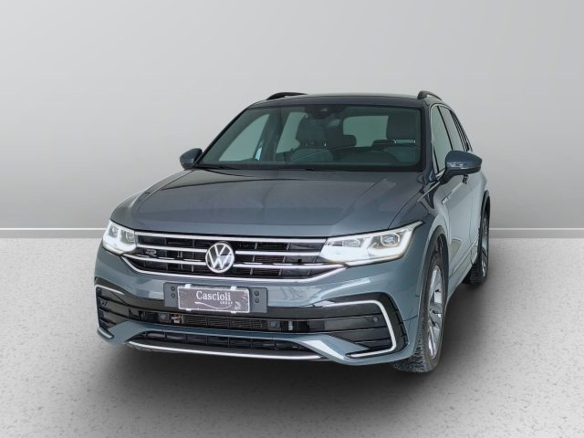 Volkswagen Tiguan 2.0 TDI 150 CV SCR DSG 4MOTION R-Line del 2021 usata a Mosciano Sant&#039;Angelo