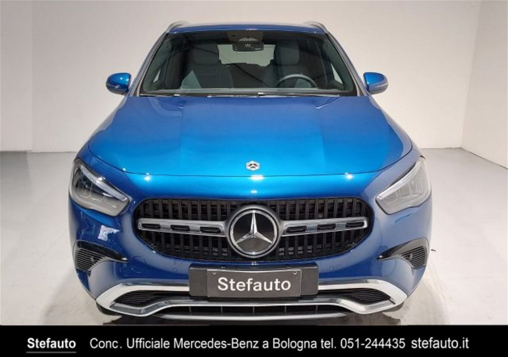 Mercedes-Benz GLA SUV 200 d Automatic Progressive Advanced Plus nuova a Castel Maggiore (2)