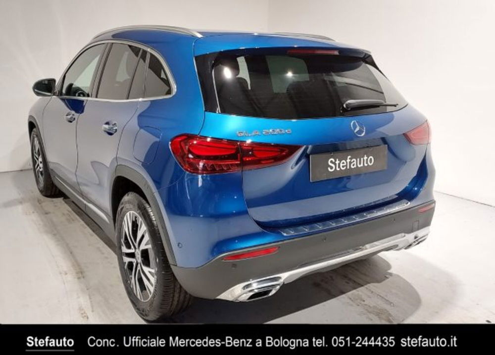 Mercedes-Benz GLA SUV 200 d Automatic Progressive Advanced Plus nuova a Castel Maggiore (5)