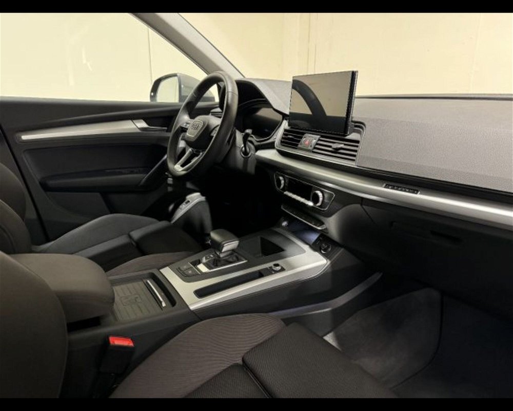 Audi Q5 40 TDI 204 CV quattro S tronic  del 2023 usata a Conegliano (4)