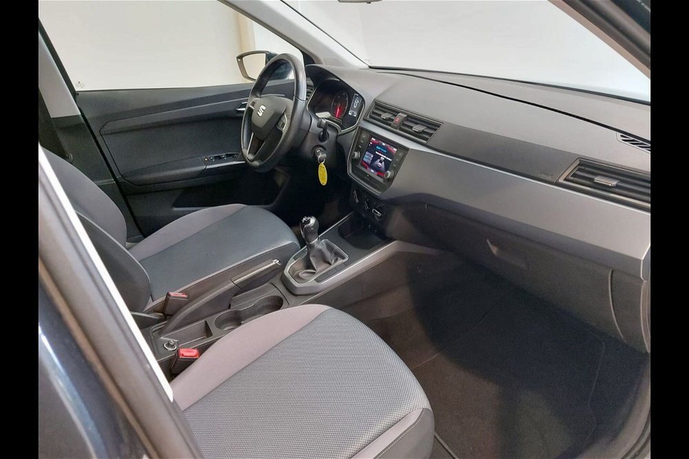 SEAT Arona 1.6 TDI 95 CV DSG Style  del 2019 usata a Montesilvano (4)