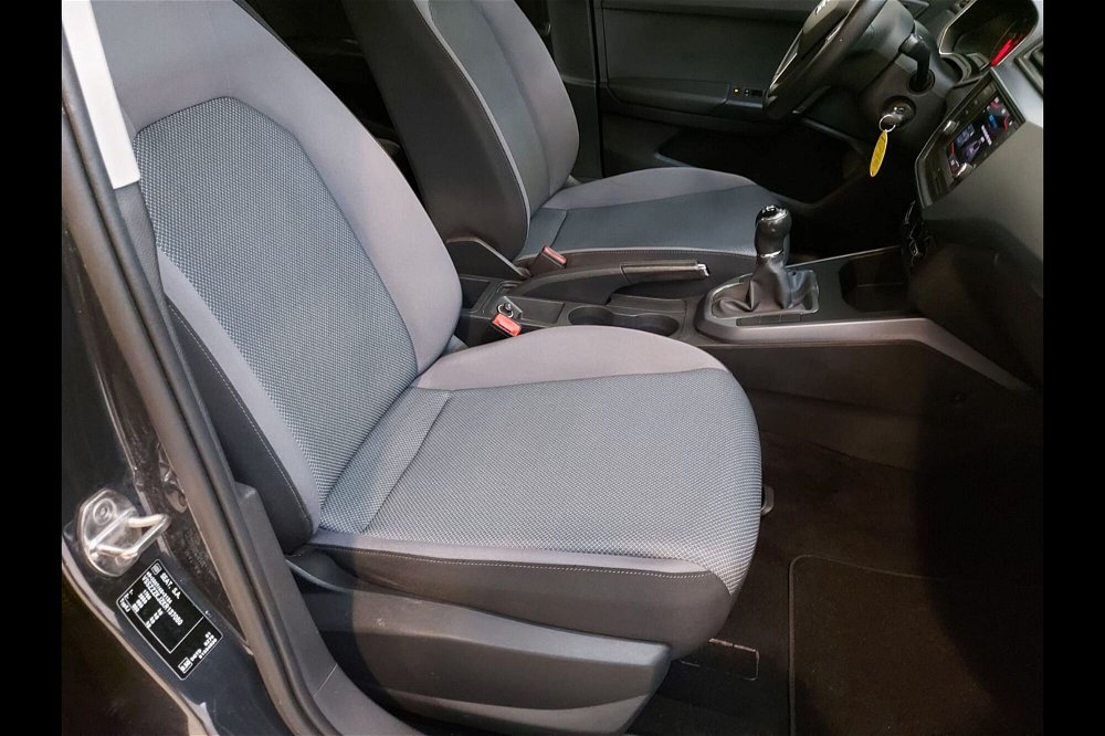 SEAT Arona 1.6 TDI 95 CV Style  del 2019 usata a Montesilvano (5)