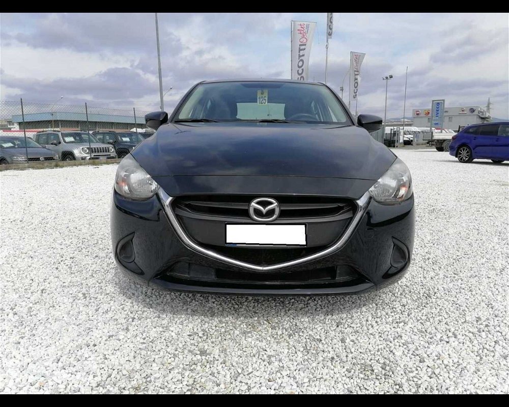 Mazda Mazda2 1.5 Skyactiv-G Essence  del 2015 usata a Pisa (4)
