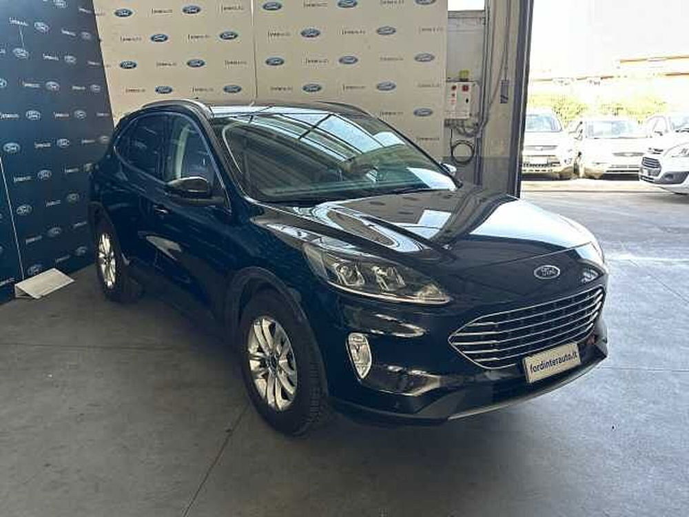 Ford Kuga usata a Milano (11)