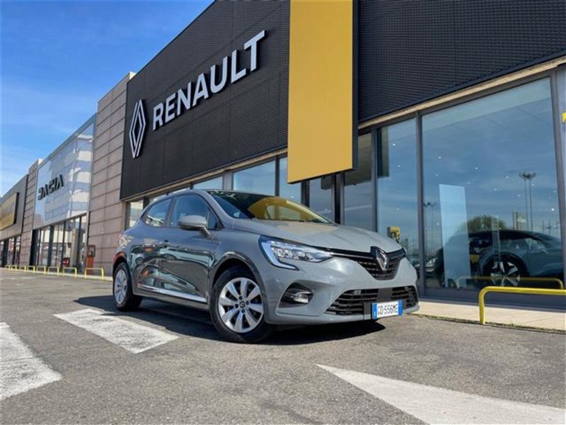 Renault Clio TCe 100 CV 5 porte Intens del 2021 usata a Parma