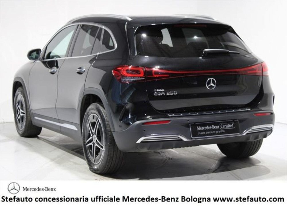 Mercedes-Benz EQA 250 Premium Plus  del 2023 usata a Castel Maggiore (3)
