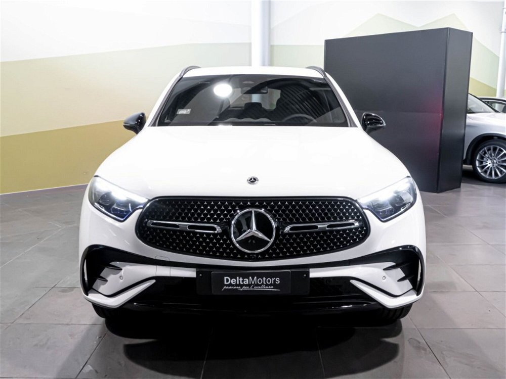 Mercedes-Benz GLC SUV (2022-->>) nuova a Ancona (2)