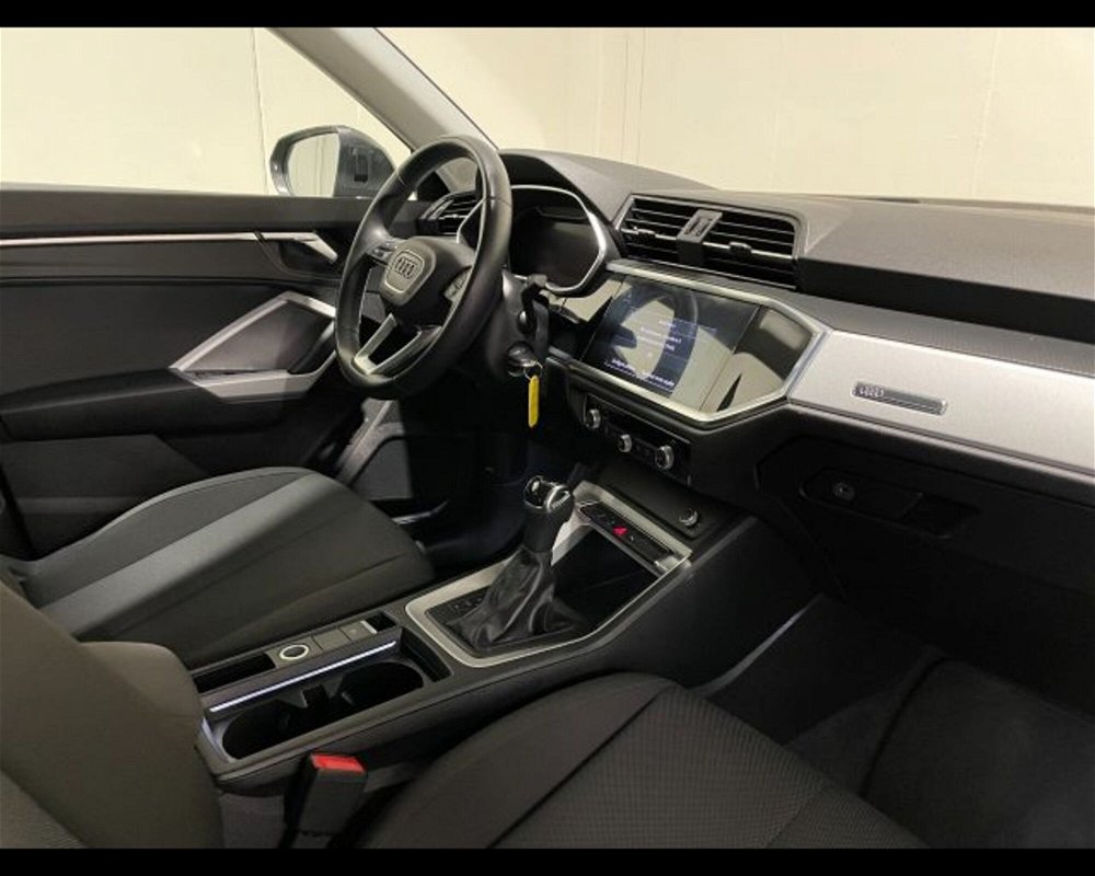 Audi Q3 35 2.0 tdi s-tronic del 2023 usata a Conegliano (4)