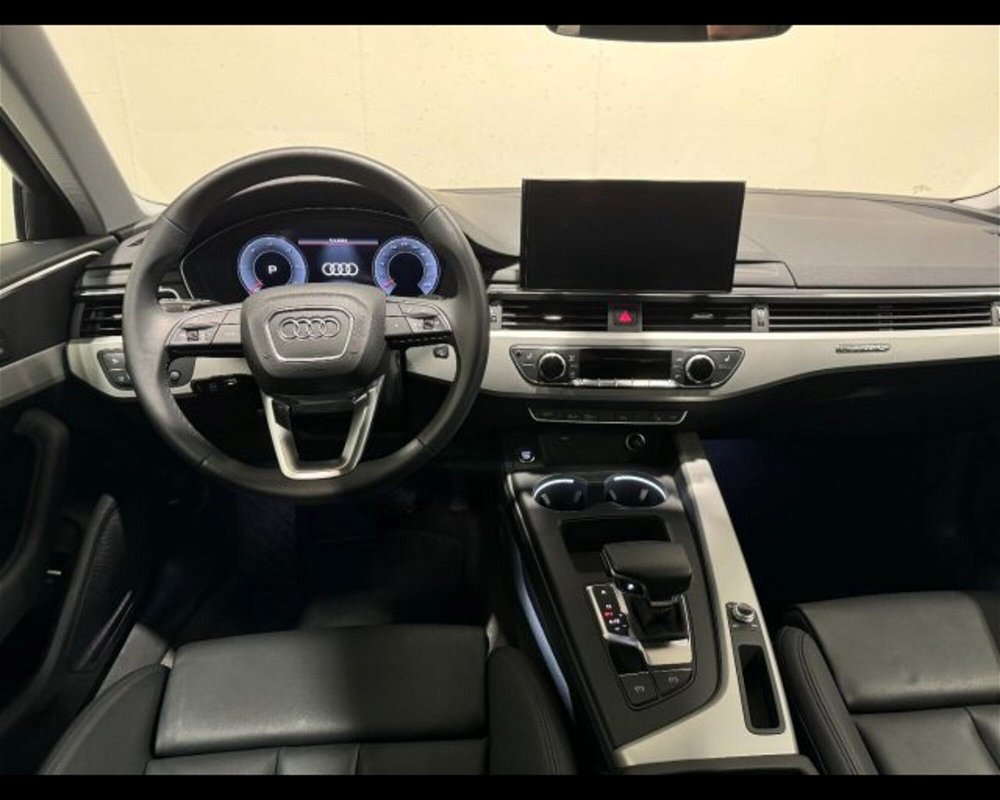 Audi A4 allroad 40 TDI 204 CV S tronic Identity Contrast del 2023 usata a Conegliano (3)
