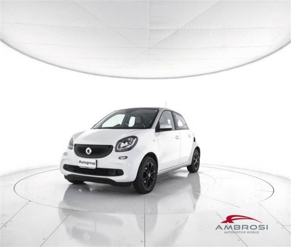smart forfour forfour 70 1.0 twinamic Passion  del 2015 usata a Corciano