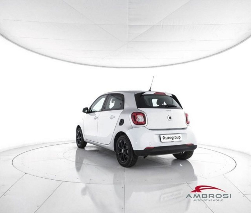 smart forfour forfour 70 1.0 twinamic Passion  del 2015 usata a Corciano (4)