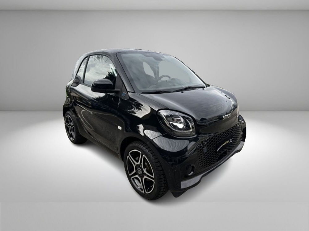 smart Fortwo Fortwo eq Pulse 22kW del 2021 usata a Sesto Fiorentino (2)