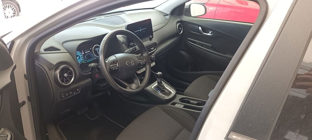 Hyundai Kona usata a Napoli (9)