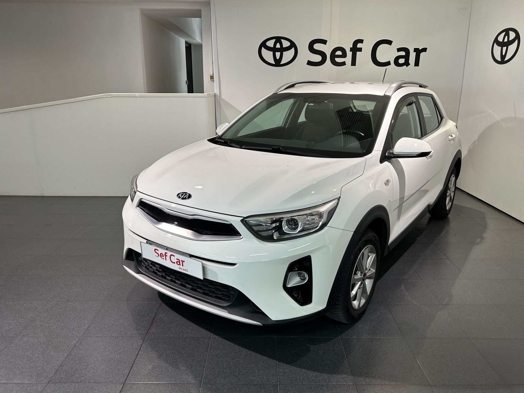 Kia Stonic 1.4 MPI EcoGPL Urban  del 2019 usata a Milano