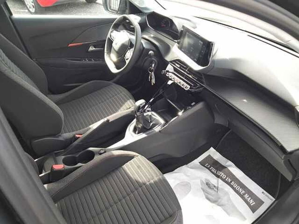 Peugeot 208 usata a Roma (13)