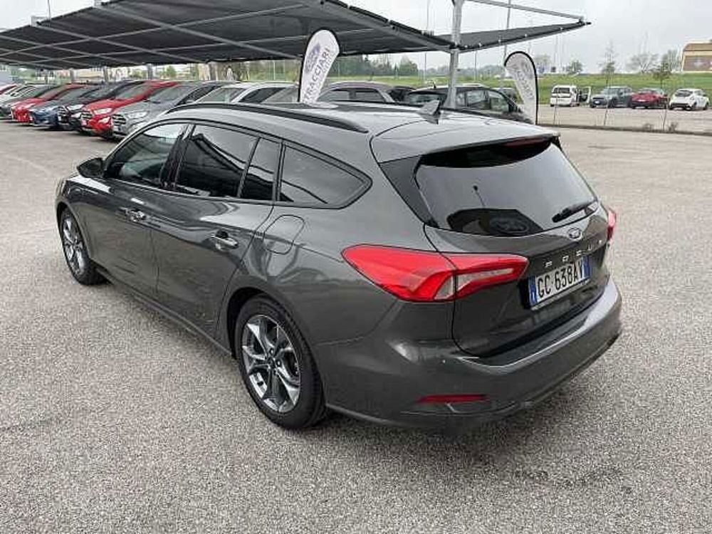 Ford Focus Station Wagon usata a Bologna (4)