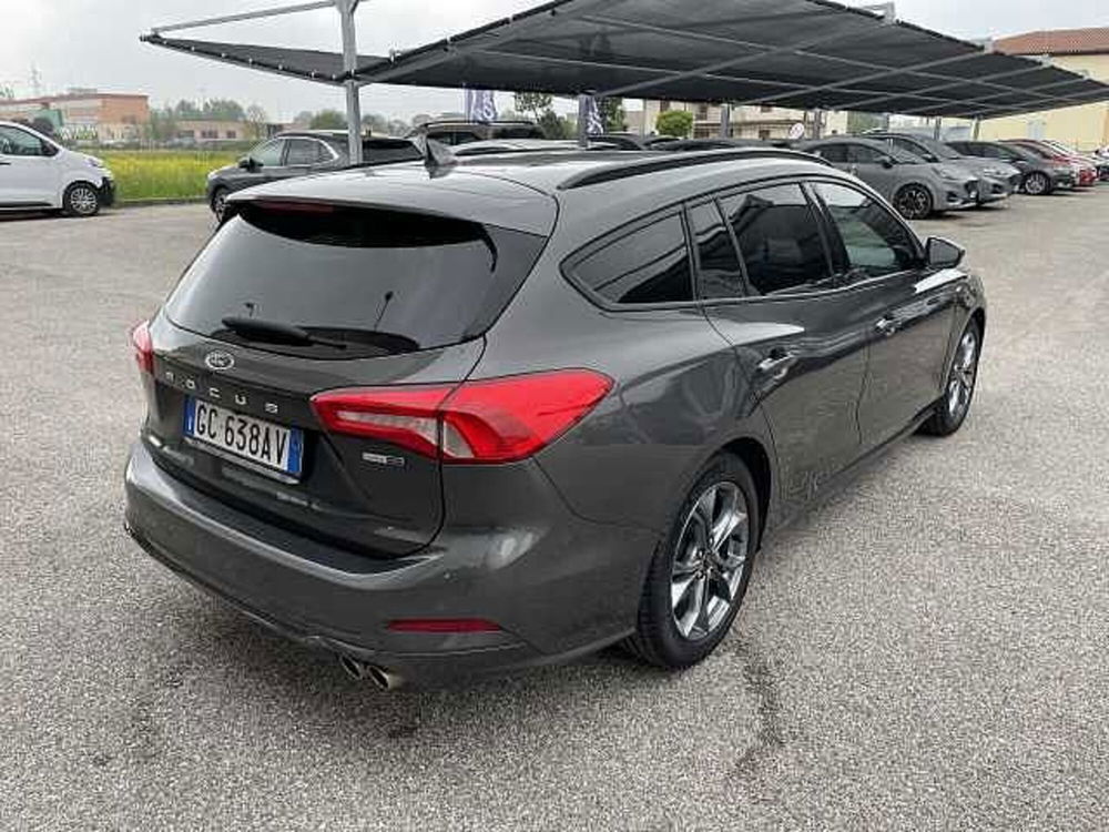 Ford Focus Station Wagon usata a Bologna (6)