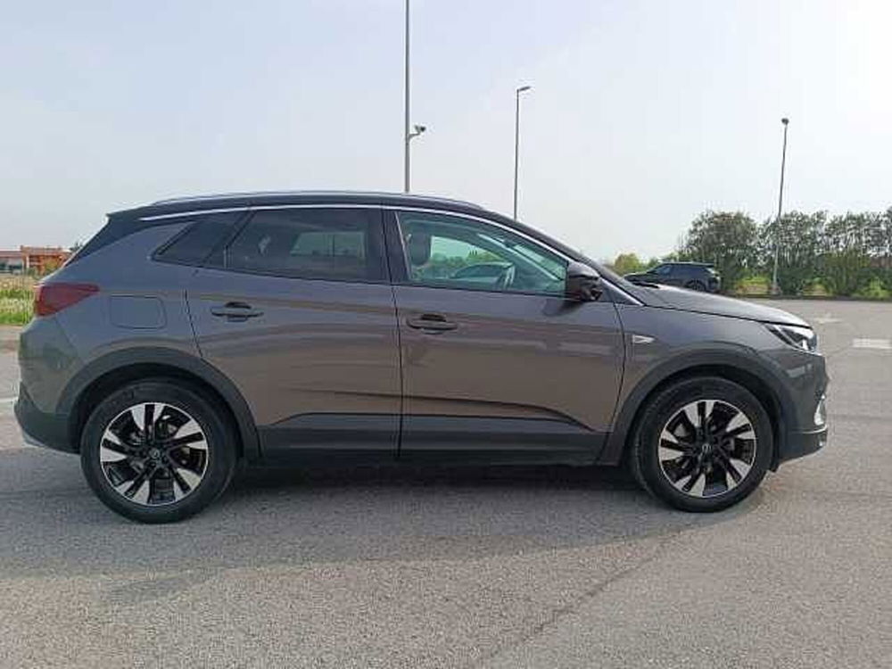 Opel Grandland X usata a Vicenza (12)