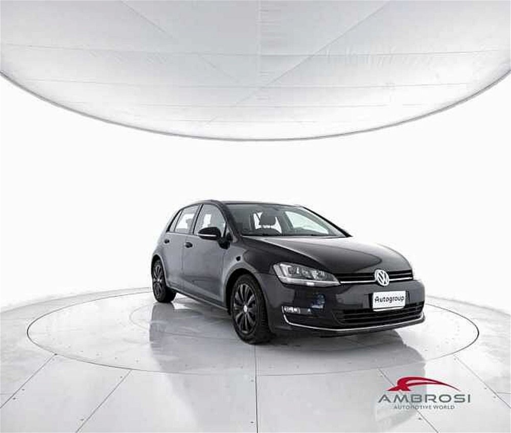 Volkswagen Golf 2.0 TDI 5p. Highline BlueMotion Technology  del 2013 usata a Corciano (2)