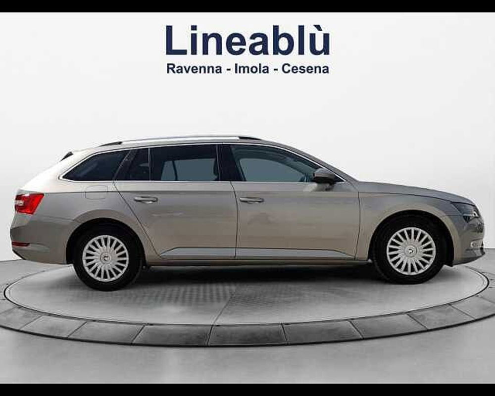 Skoda Superb usata a Ravenna (6)