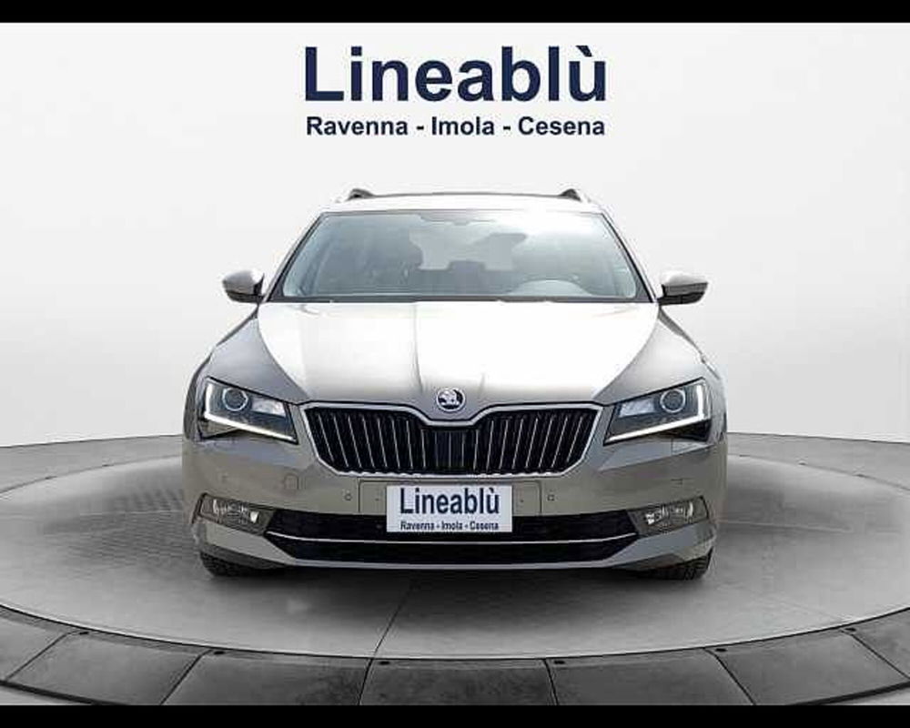 Skoda Superb usata a Ravenna (8)