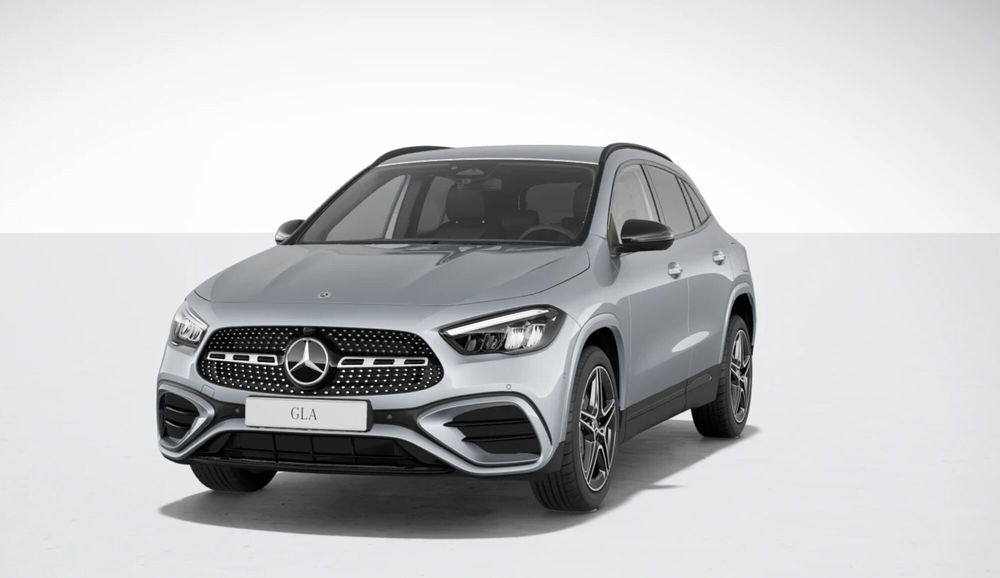 Mercedes-Benz GLA SUV nuova a Bergamo (6)