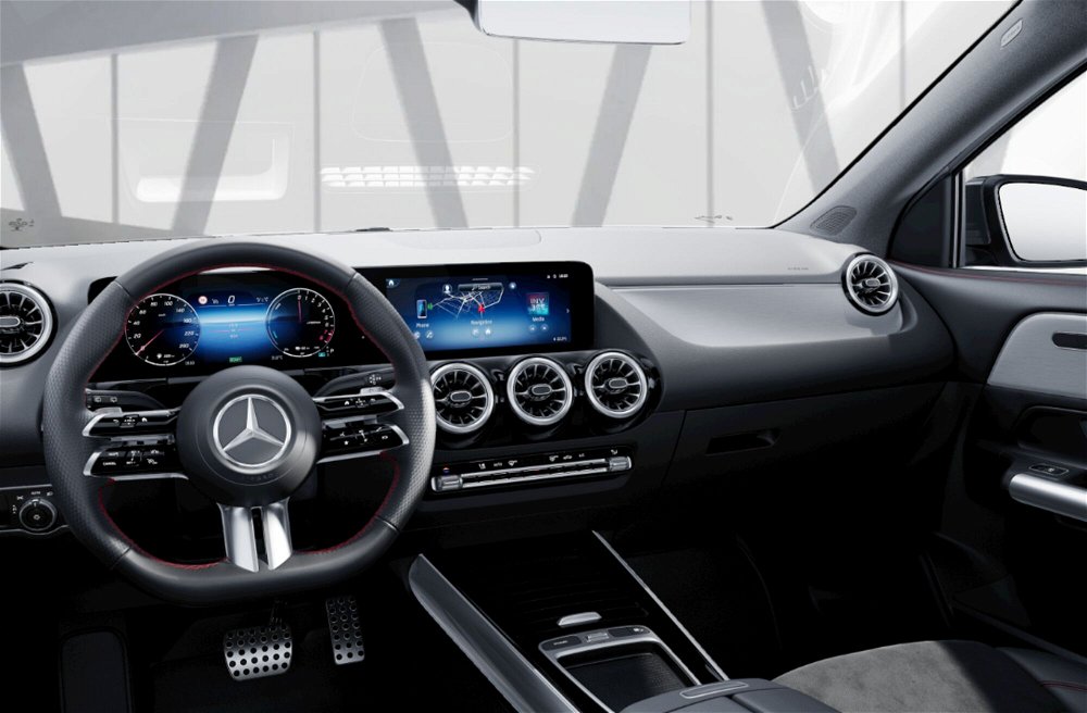 Mercedes-Benz GLA SUV 250 e Plug-in hybrid AMG Line Advanced Plus nuova a Bergamo (5)