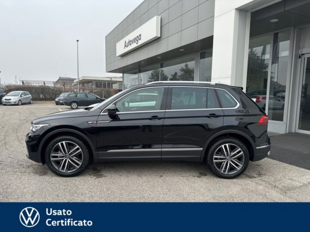 Volkswagen Tiguan 1.5 TSI 150 CV DSG ACT Elegance nuova a Arzignano (5)