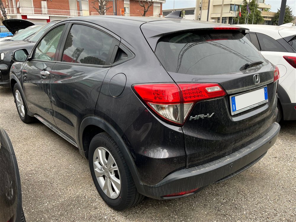 Honda HR-V 1.5 i-VTEC CVT Executive Navi ADAS  del 2019 usata a Rimini (2)